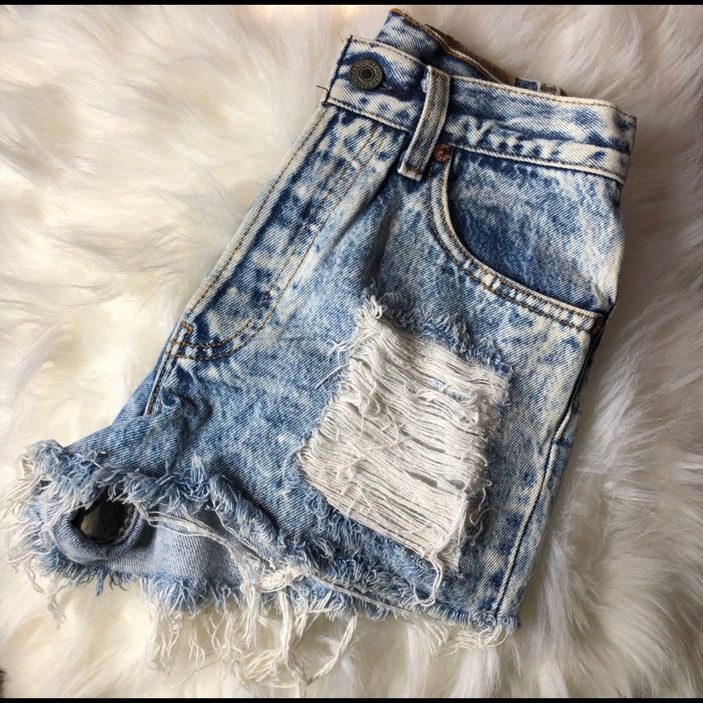 High-waist shorts